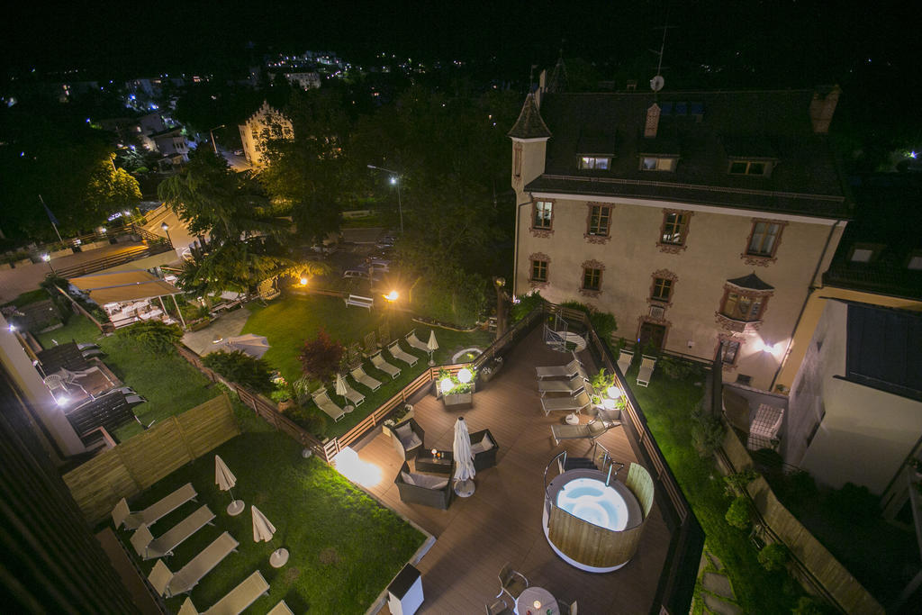 Dominik Alpine City Wellness Hotel - Adults Only Bressanone Exterior photo
